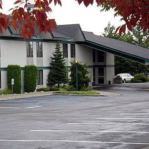 Red Lion Inn & Suites 波斯特福尔斯 外观 照片
